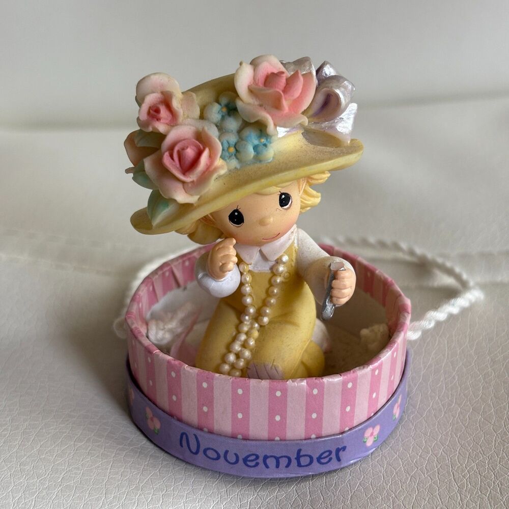 Precious Moments November Birthday Figurine Hat Box Hanging Enesco 2004